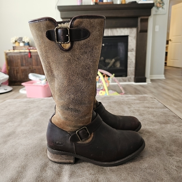 UGG Chancery Bomber Stout Brown Leather Zipper Sheepskin Boots - Picture 6 of 9